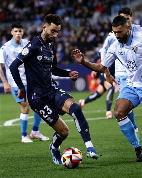 Designing a Sporty Casino Room for Your Home